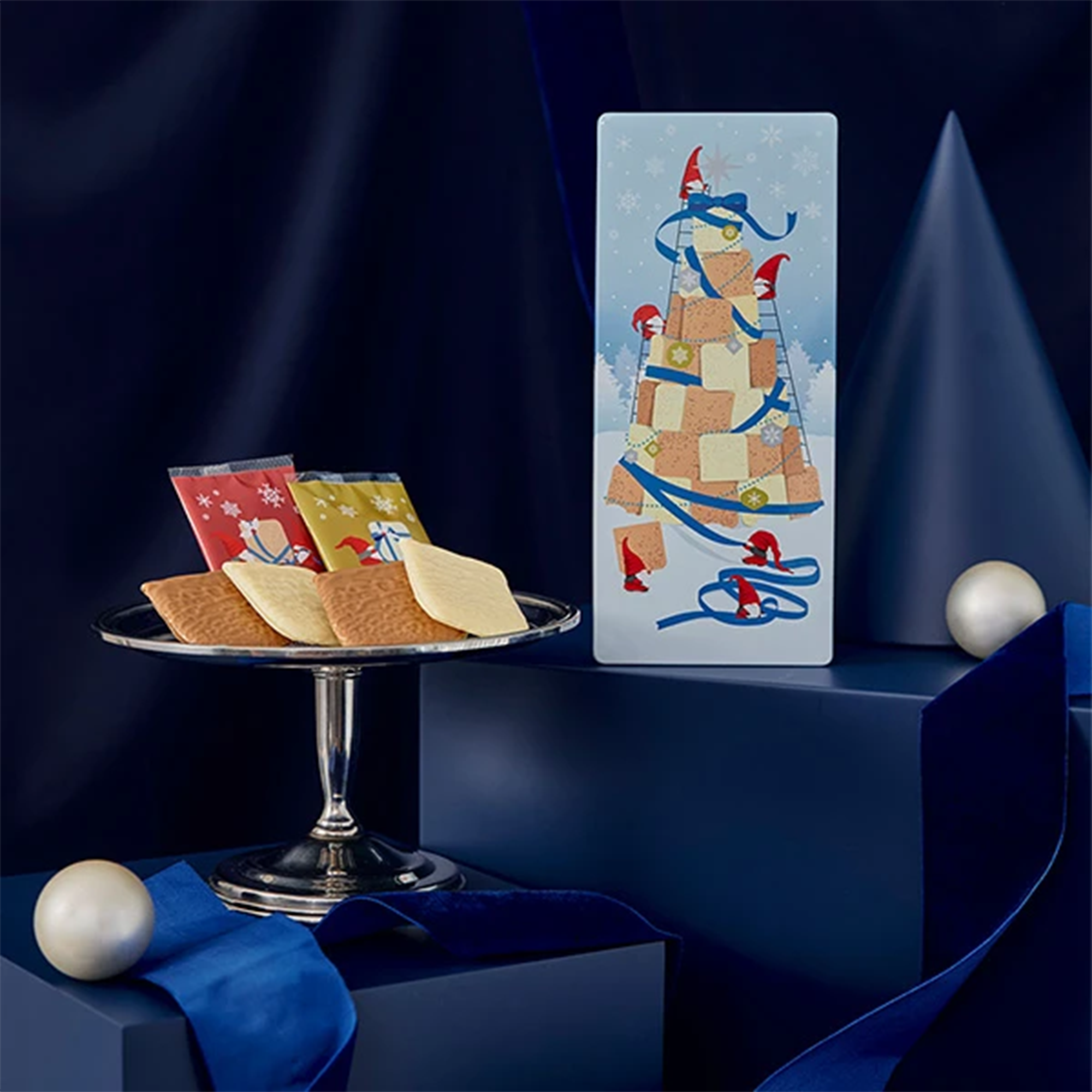 Yoku Moku Milk Chocolate Cookies Christmas Editon