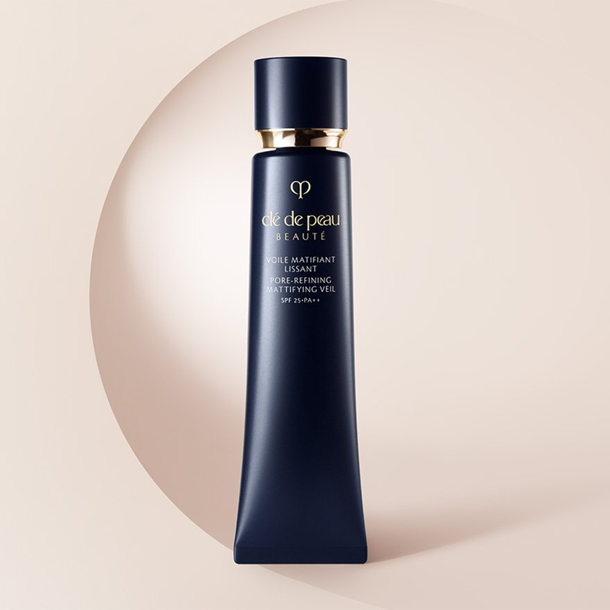 Cle de Peau Beaute Pore-refining Mattifying Veil