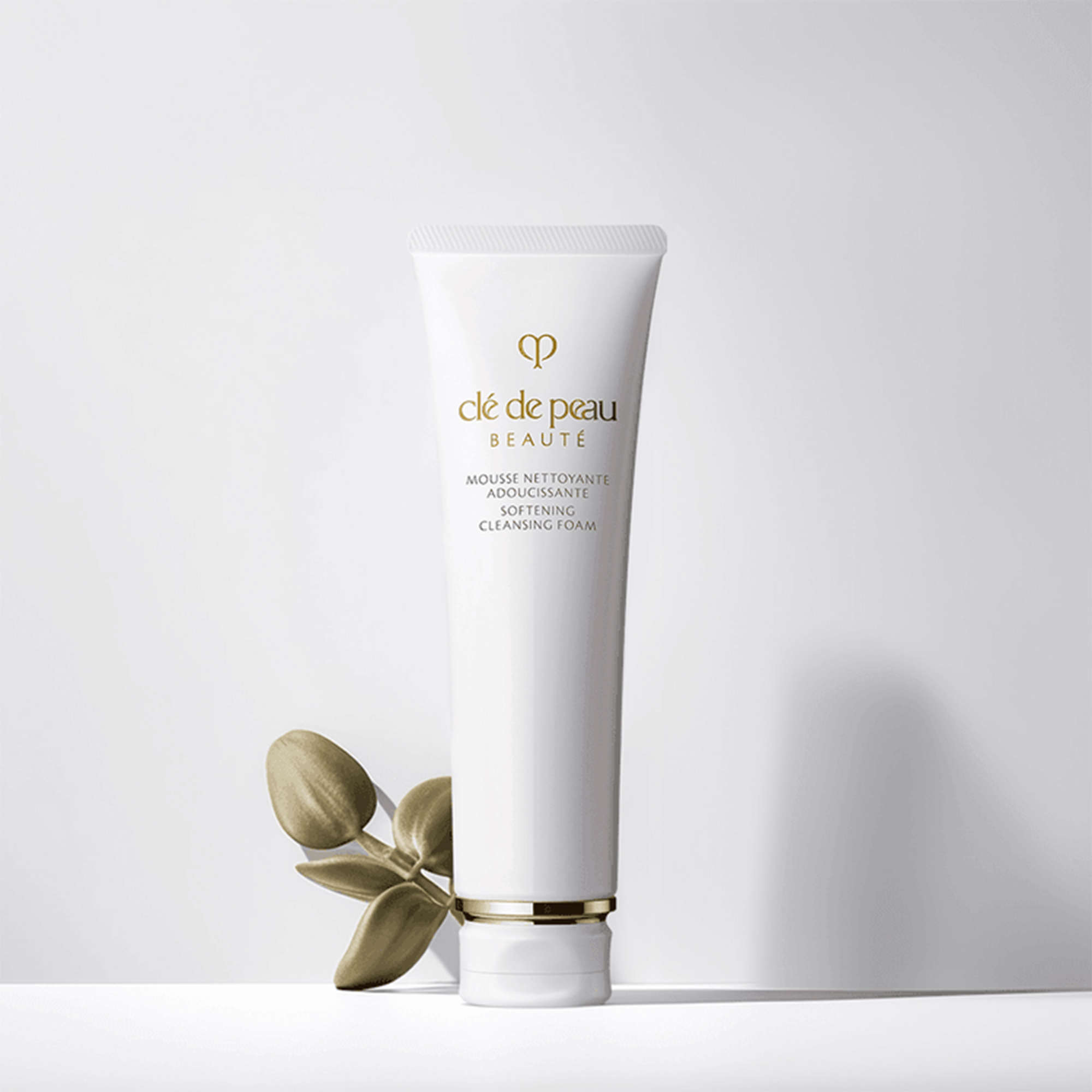 Cle de Peau Beaute Softening Cleansing Foam