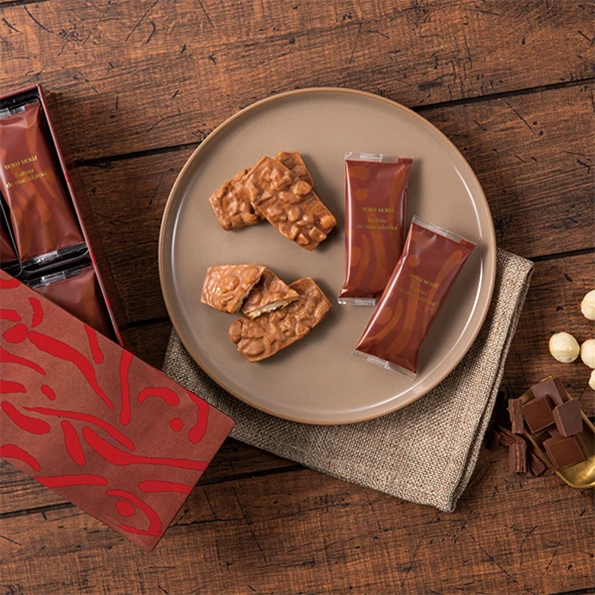 Yoku Moku Milk Chocolate Cookies