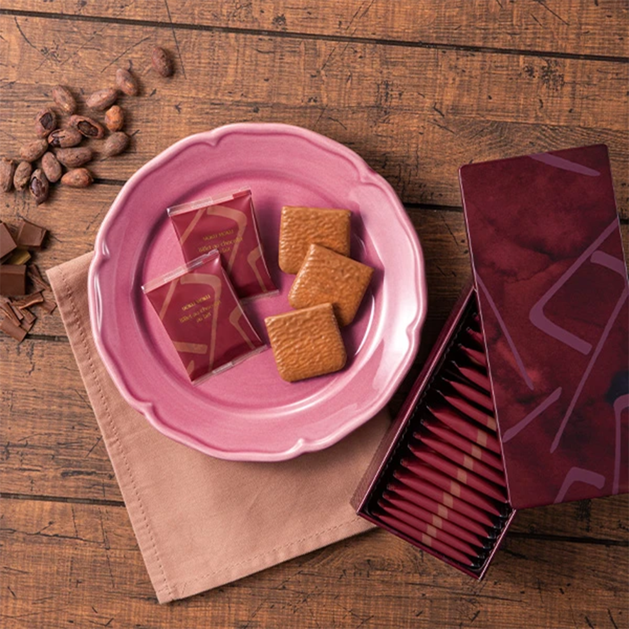 Yoku Moku Milk Chocolate Cookies